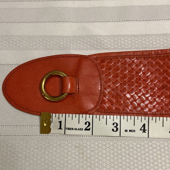 Wide Womens Leather Woven Belt -EUC Size L - Picture 7 of 8